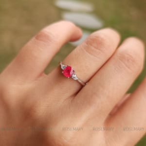 Spinel Ring  - White Gold 14KAu